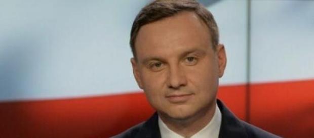 Andrzej Duda wygrywa wybory prezydenckie 2015 Andrzej Duda wygrywa wybory prezydenckie 2015