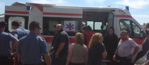 Donna di 52 anni muore in ambulanza, Malasanita' ? Donna di 52 anni muore in ambulanza, Malasanita' ?