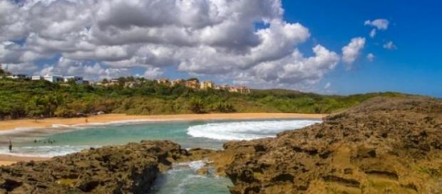 Una de las playas agrestes de Mar Chiquita Una de las playas agrestes de Mar Chiquita