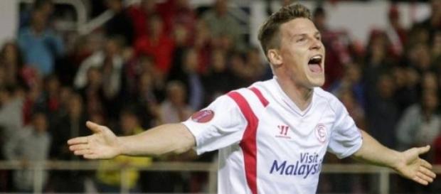 Kevin Gameiro cumpre segunda época no Sevilha Kevin Gameiro cumpre segunda época no Sevilha