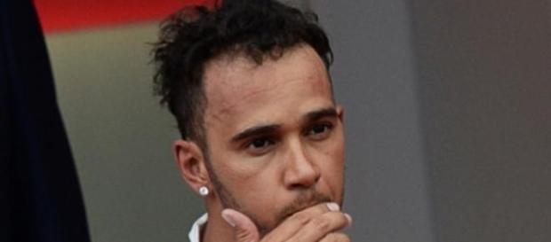 Lewis Hamilton decepcionado no Mónaco Lewis Hamilton decepcionado no Mónaco