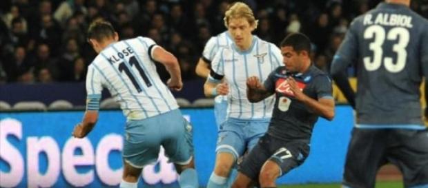 Napoli-Lazio in diretta live dalle 20,45 Napoli-Lazio in diretta live dalle 20,45
