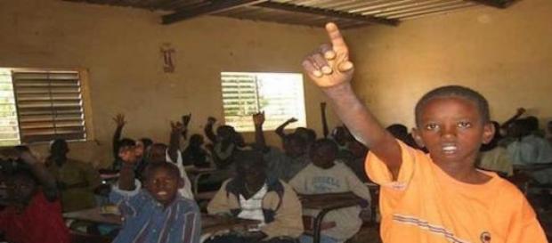 Tout le monde peut contribuer au développement Tout le monde peut contribuer au développement