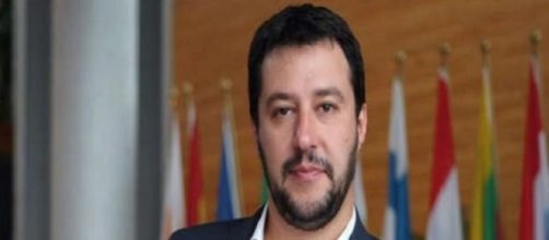 Matteo Salvini propone l'opzione donna.