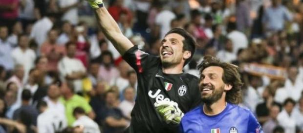 Buffon i Pirlo, kolejny puchar? Buffon i Pirlo, kolejny puchar?