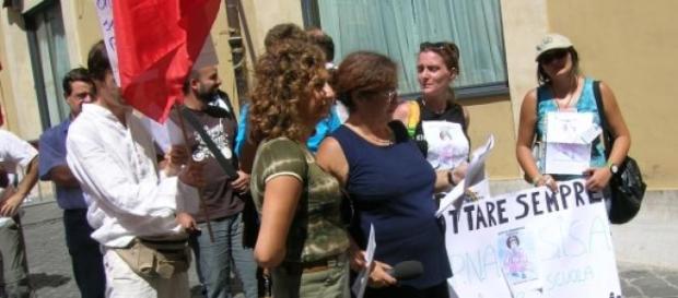 Esponenti M.i.d.a. A.d.p.n.a sit - in del 2008 Esponenti M.i.d.a. A.d.p.n.a sit - in del 2008