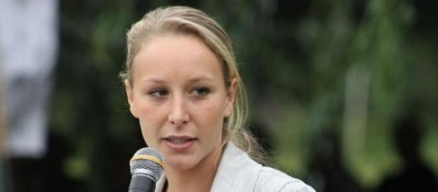 Marion Maréchal Le Pen candidate en PACA. Marion Maréchal Le Pen candidate en PACA.