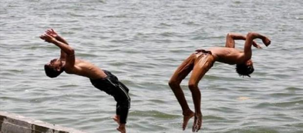 Temperaturas altas provocan más de mil muertes Temperaturas altas provocan más de mil muertes