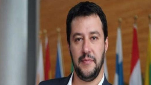 Matteo Salvini propone l'opzione donna.