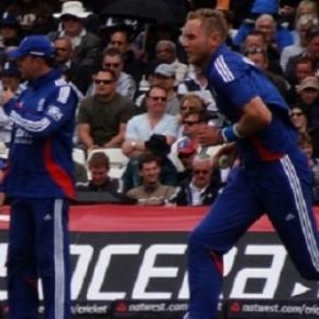 Broad (right) and Stokes bowled England to victory
