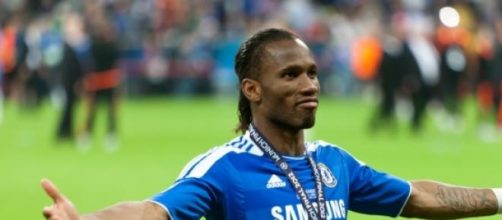 Drogba dopo aver vinto la Champions nel 2012