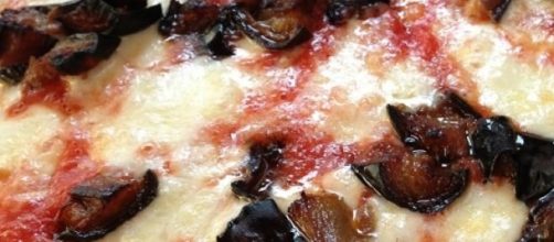Ricetta impasto pizza con il Bimby: come prepare