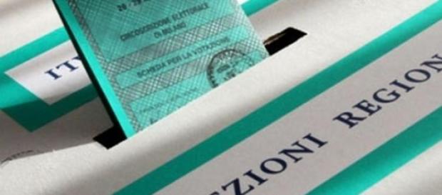Elezioni regionali 2015, i candidati in Campania Elezioni regionali 2015, i candidati in Campania