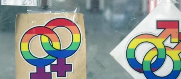 Fake doctors try to 'cure' homosexuality Fake doctors try to 'cure' homosexuality