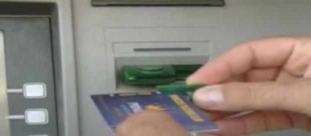 Hoţii de carduri acţioneză în Austria Hoţii de carduri acţioneză în Austria