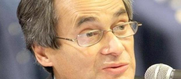 Jerzy Zelnik w TVN24 wypowiedział się o in vitro Jerzy Zelnik w TVN24 wypowiedział się o in vitro