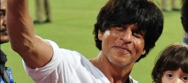 Shah Rukh Khan with son AbRam Shah Rukh Khan with son AbRam