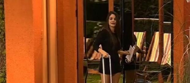 Camila en la puerta, cerca de salir de GH. Camila en la puerta, cerca de salir de GH.