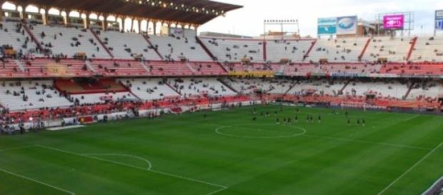 Estadio Ramón Sánchez Pizjuán Estadio Ramón Sánchez Pizjuán