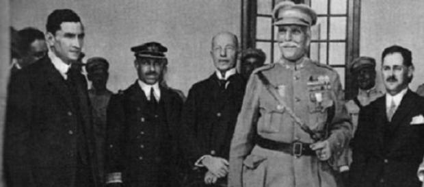 General Gomes da Costa em destaque. General Gomes da Costa em destaque.