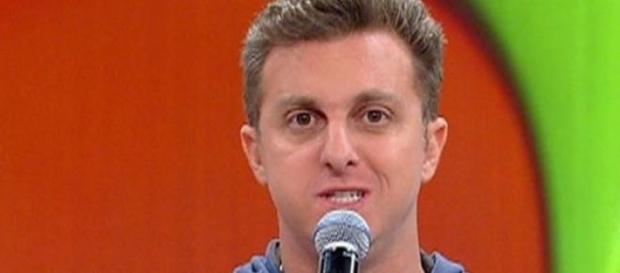 Luciano Huck pede afastamento da TV Globo Luciano Huck pede afastamento da TV Globo