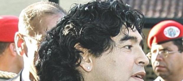 Maradona quer demissão de Joseph Blatter Maradona quer demissão de Joseph Blatter