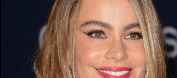Sofía Vergara podría haber agredido a su ex Sofía Vergara podría haber agredido a su ex