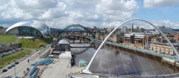Newcastle hosts Super League's 'Magic Weekend' Newcastle hosts Super League's 'Magic Weekend'