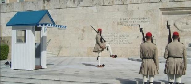Pensioni, l'FMI chiede alla Grecia nuova austerity Pensioni, l'FMI chiede alla Grecia nuova austerity