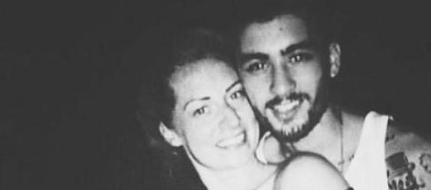 Zayn Malik abraça Lauren, na Tailândia Zayn Malik abraça Lauren, na Tailândia