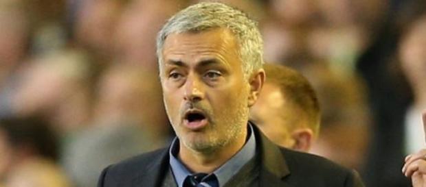Mourinho imparável na Premier League. Mourinho imparável na Premier League.