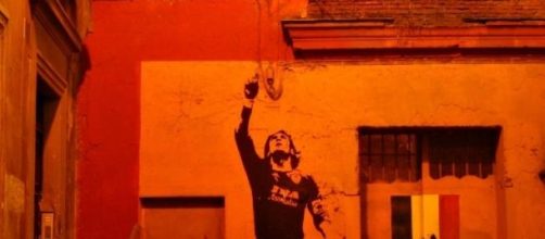 Murales di Totti a Via del Pozzuolo a Roma