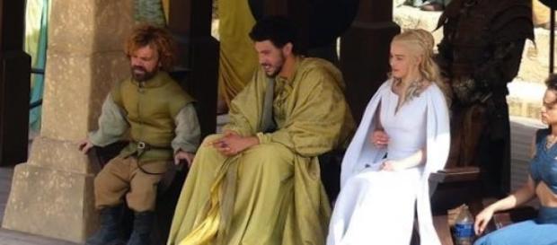 A Guerra dos Tronos: Tyrion e Daenerys A Guerra dos Tronos: Tyrion e Daenerys
