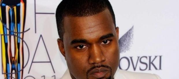 Kanye West gera polémica em Inglaterra Kanye West gera polémica em Inglaterra