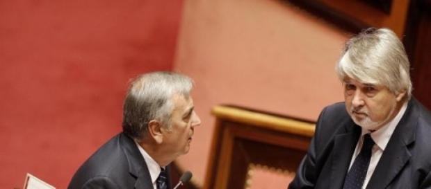 Sacconi è per le donne e per la loro maternità Sacconi è per le donne e per la loro maternità