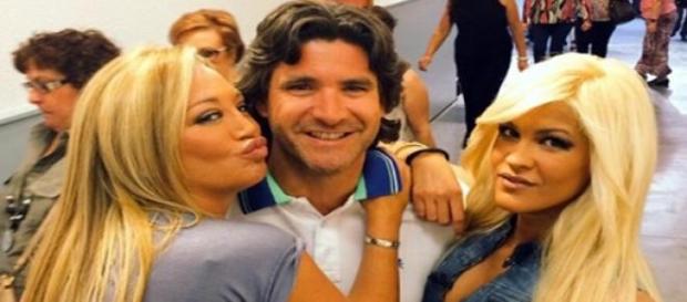 Belén, Esteban, Ylenia y Toño Sanchis Belén, Esteban, Ylenia y Toño Sanchis