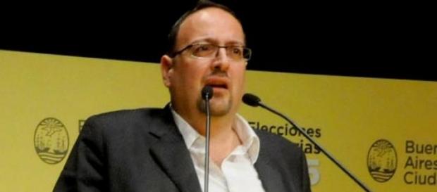 Javier Buján, el funcionario baleado. Javier Buján, el funcionario baleado.