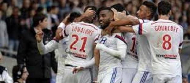 La joie des lyonnais après un but La joie des lyonnais après un but