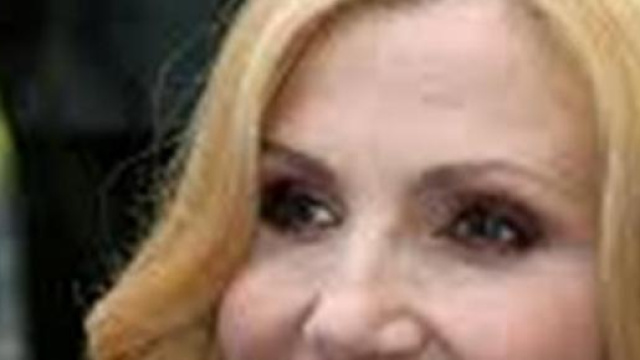 Lorella Cuccarini giudice a Ti lascio una canzone