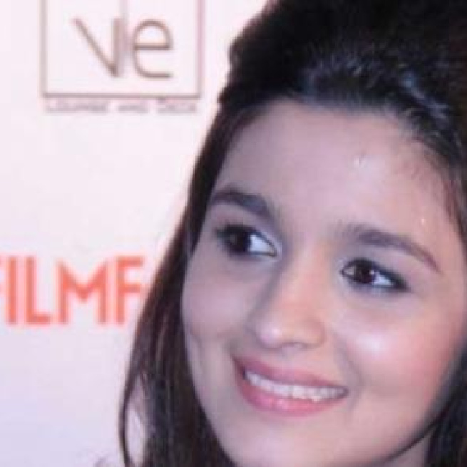 Alia Bhatt turns vegetarian 