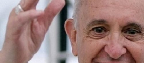 Papa Francesco, sempre con il sorriso sulle labbra