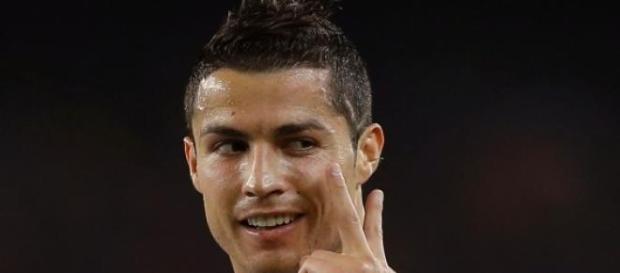 Cristiano Ronaldo, l'artiste. Cristiano Ronaldo, l'artiste.