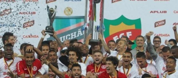 Jogadores do Inter comemoram a conquista de 2015 Jogadores do Inter comemoram a conquista de 2015