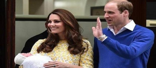 La #RoyalBaby si chiama Charlotte Elizabeth Diana La #RoyalBaby si chiama Charlotte Elizabeth Diana