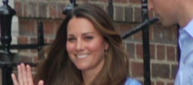 Princesa Charlotte é a 4ª na linha de sucessão Princesa Charlotte é a 4ª na linha de sucessão
