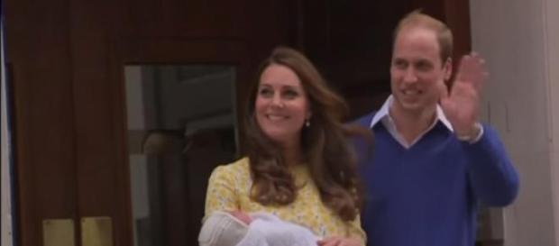 A manta de Charlotte está a ser muito procurada A manta de Charlotte está a ser muito procurada