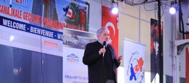 Ilber Ortayli, avec Objectif 21 Ilber Ortayli, avec Objectif 21
