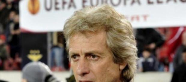 Jorge Jesus terá 100 milhões para gastar no Milan Jorge Jesus terá 100 milhões para gastar no Milan