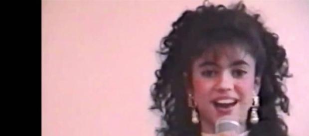 Shakira en su época de adolescente Shakira en su época de adolescente