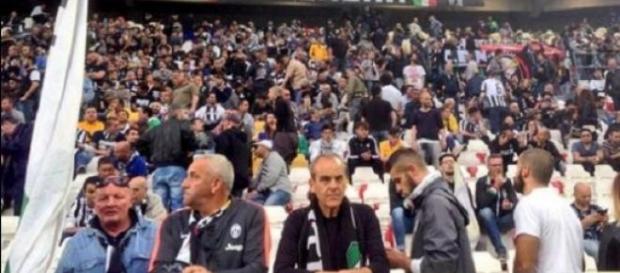 Torcida da Juve está pronta para o jogo Torcida da Juve está pronta para o jogo